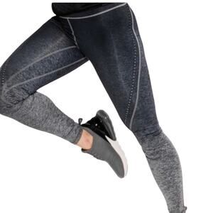 Peloton Size Small Athletic Legging Gray Heathered Ombre Spandex Stretch Reflect